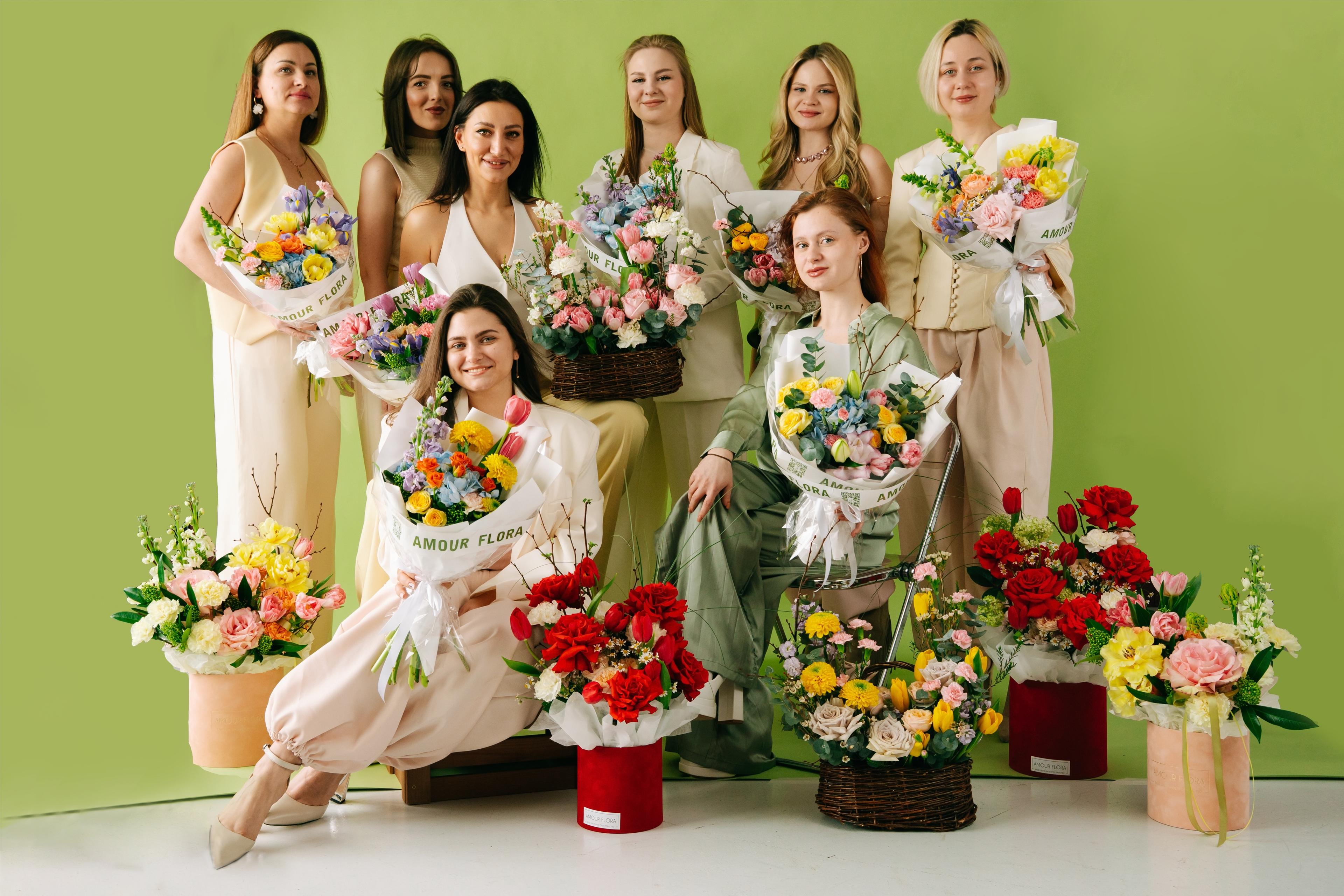 Доставка цветов Владимир - заказать букеты с доставкой круглосуточно от АмурФлора